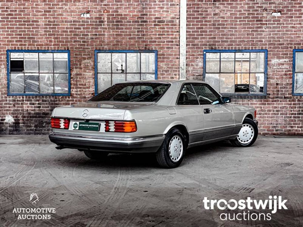 Mercedes-Benz 380 SEC Car
