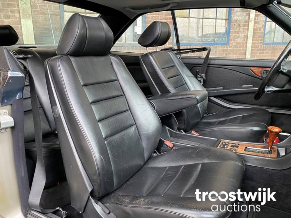 Mercedes-Benz 380 SEC Car