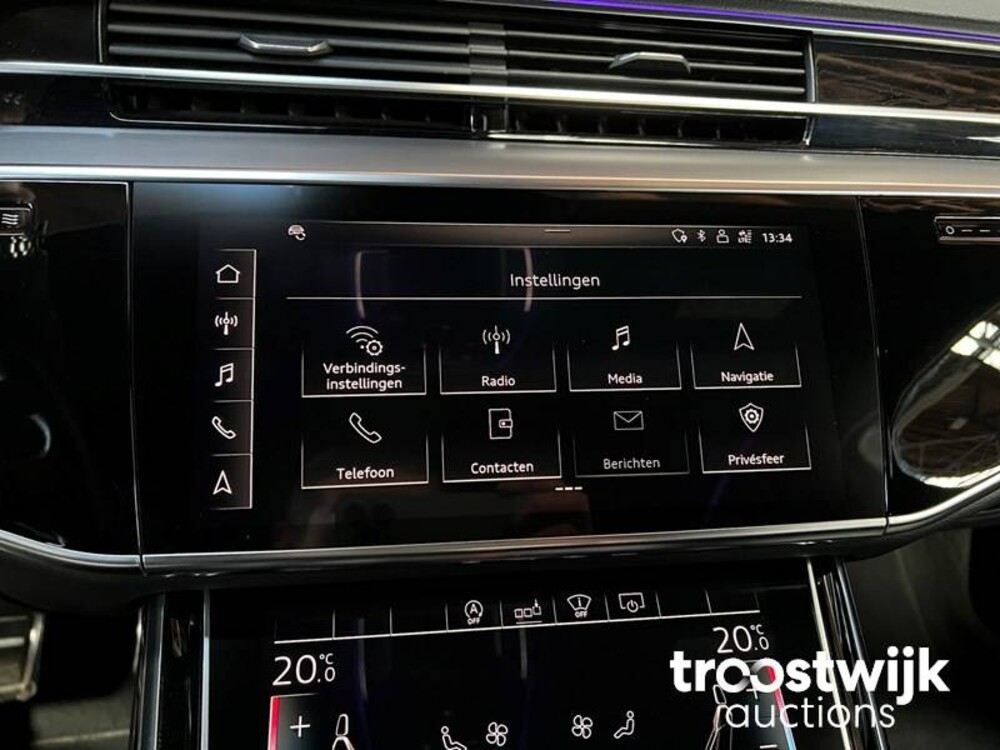 Audi S8 4.0 V8 Quattro Car