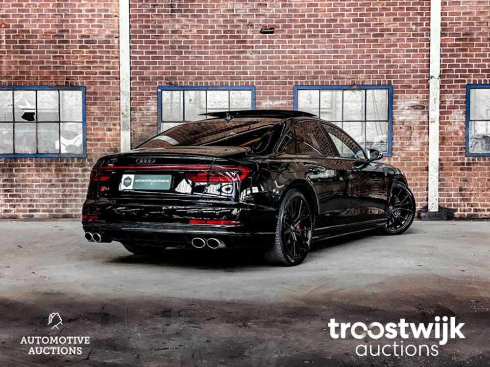 Audi S8 4.0 V8 Quattro Car