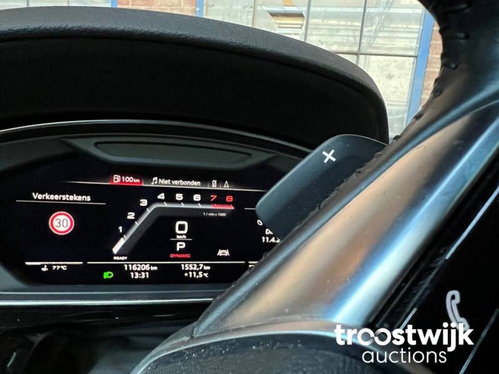 Audi S8 4.0 V8 Quattro Car