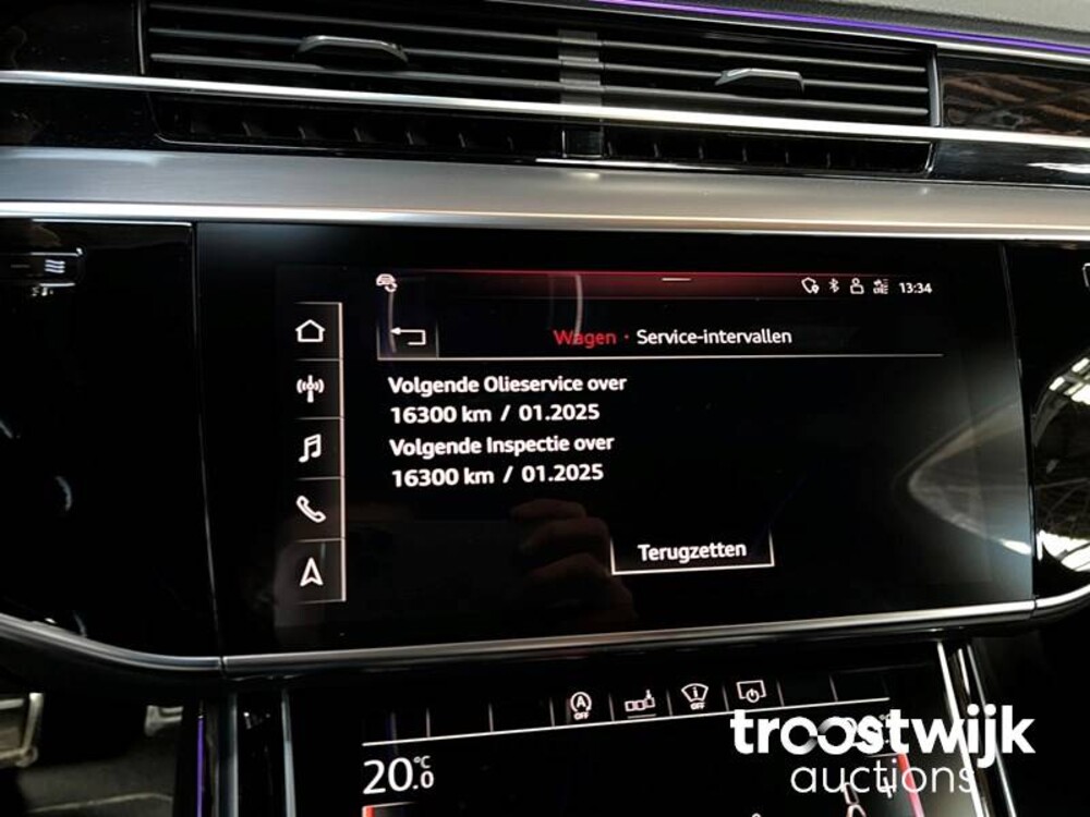 Audi S8 4.0 V8 Quattro Car