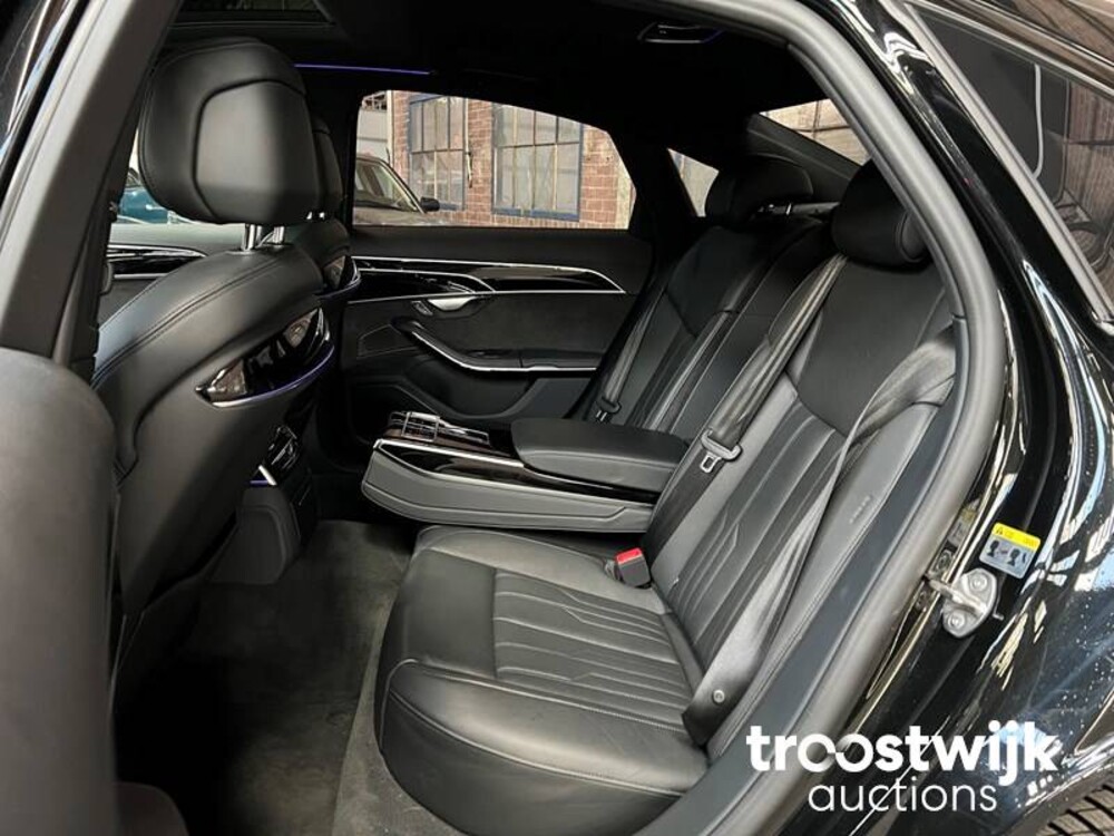 Audi S8 4.0 V8 Quattro Car