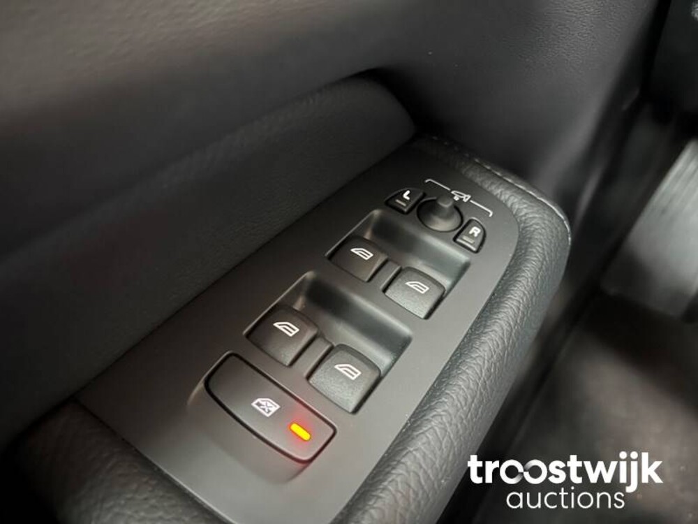 Volvo XC60 2.0 B4 Inscription Car