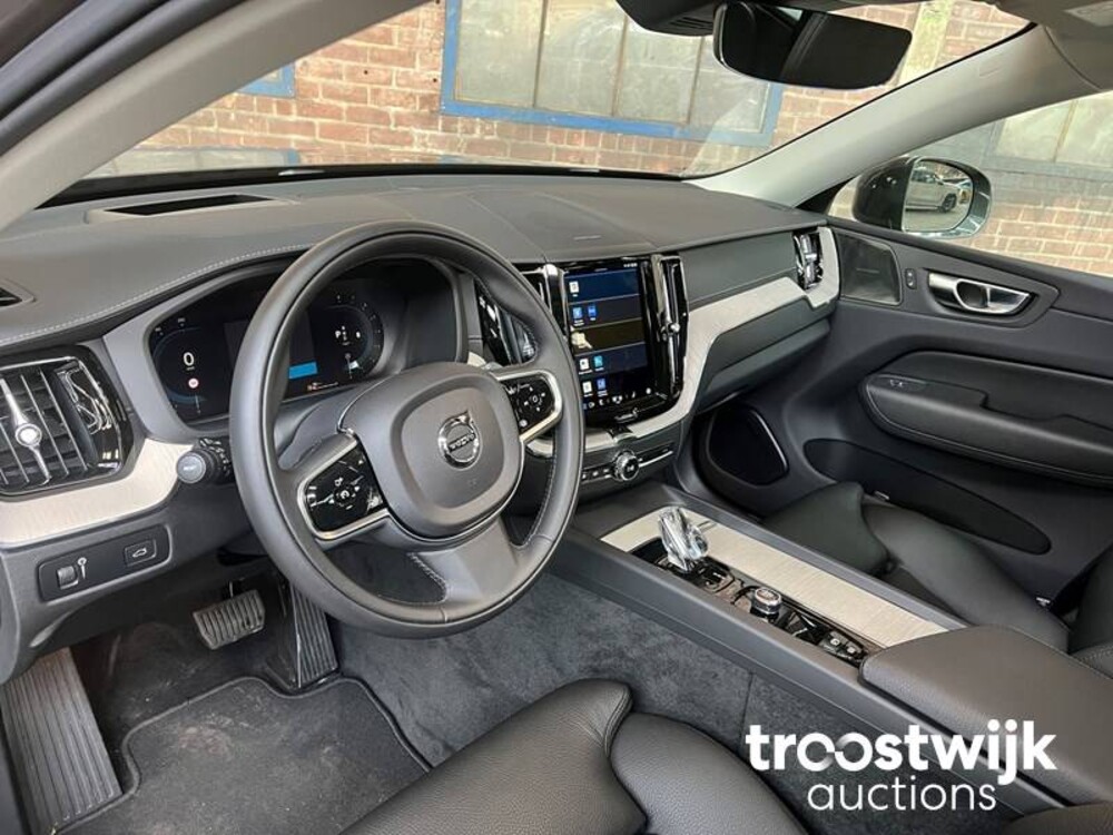 Volvo XC60 2.0 B4 Inscription Car