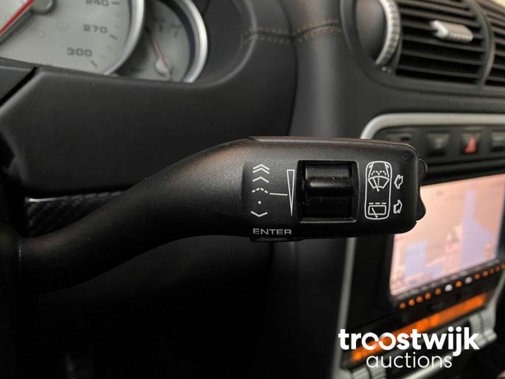 Porsche Cayenne  Turbo S 4.8 V8 Car