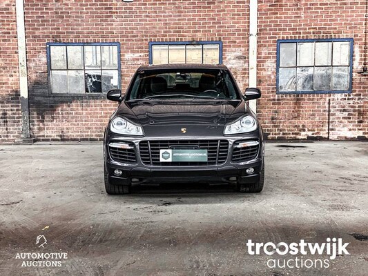 Porsche Cayenne  Turbo S 4.8 V8 550pk 2007 -Youngtimer-