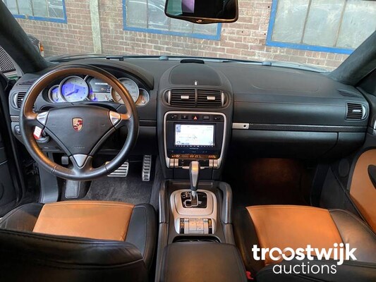 Porsche Cayenne  Turbo S 4.8 V8 550pk 2007 -Youngtimer-