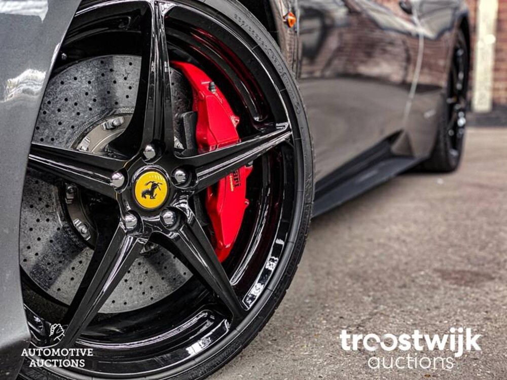 Ferrari 458 Italia F142 Car