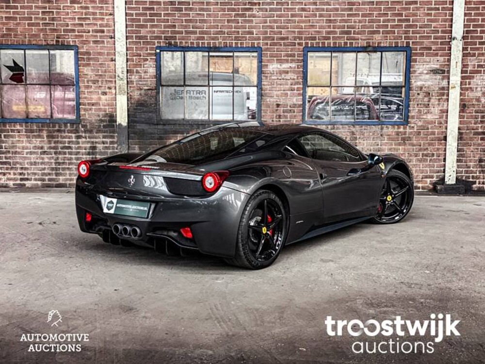 Ferrari 458 Italia F142 Car