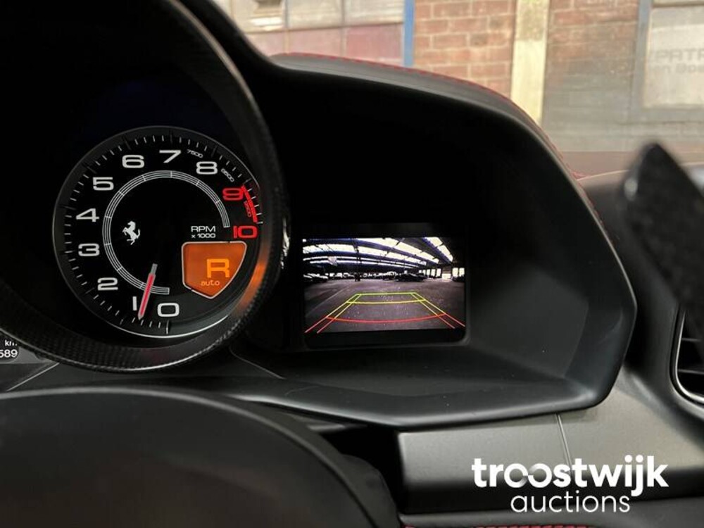 Ferrari 458 Italia F142 Car