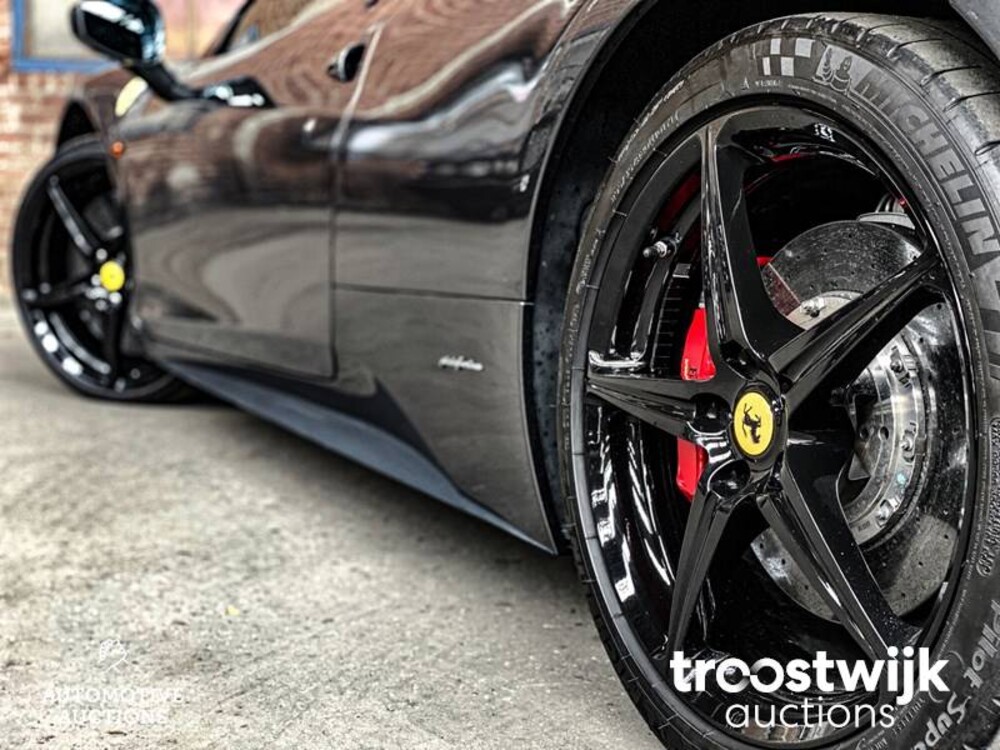 Ferrari 458 Italia F142 Car