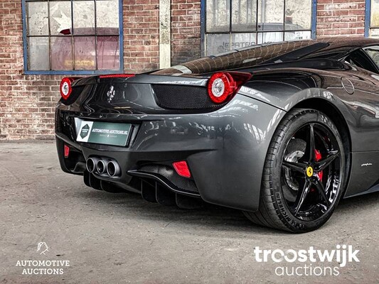 Ferrari 458 Italia F142 4.5 V8 570pk 2011