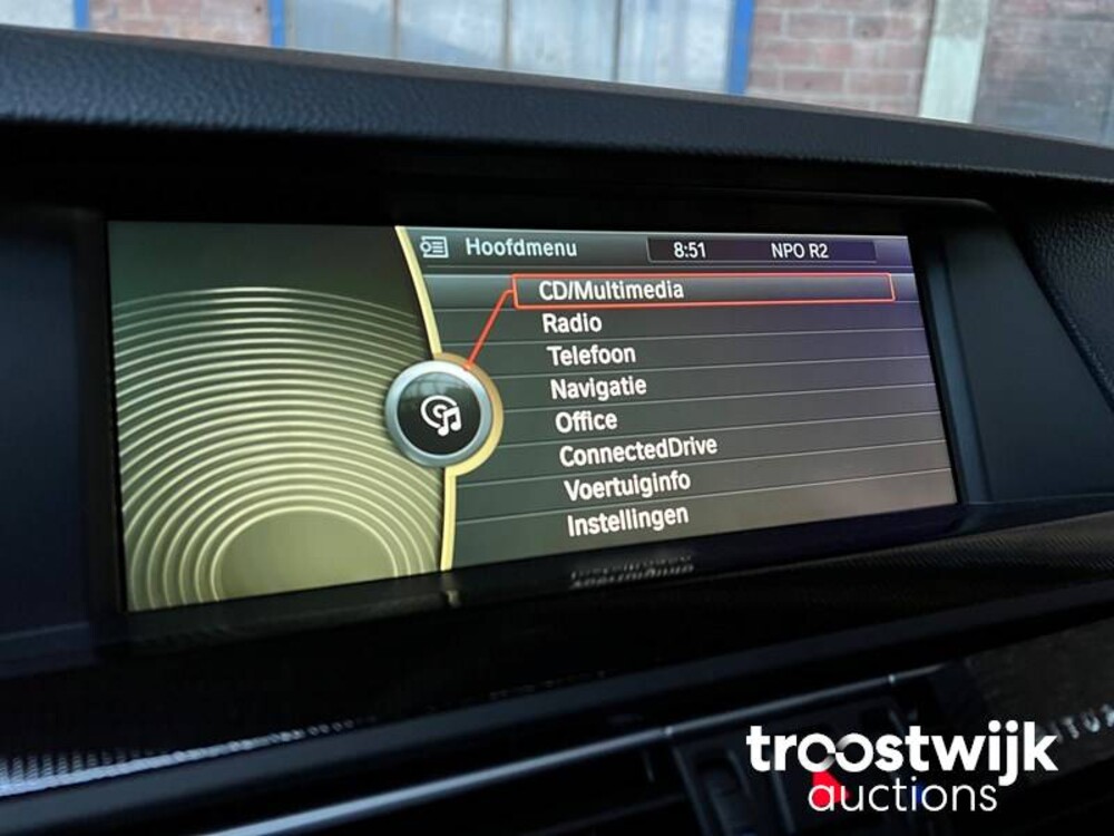 BMW M5 V8 4.4 5-serie Car