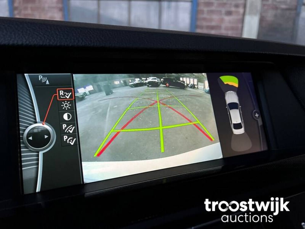 BMW M5 V8 4.4 5-serie Car