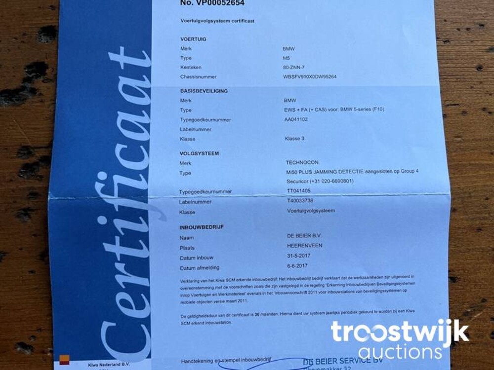 BMW M5 V8 4.4 5-serie Car