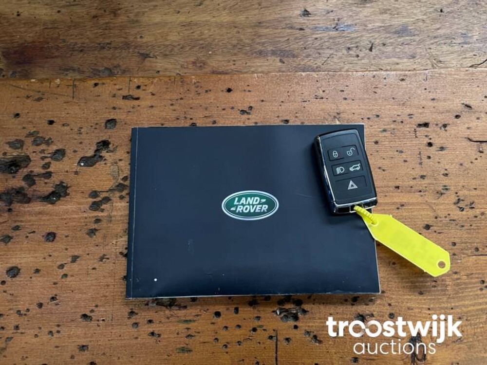 Land Rover Range Rover Sport P400e HSE Dynamic Car