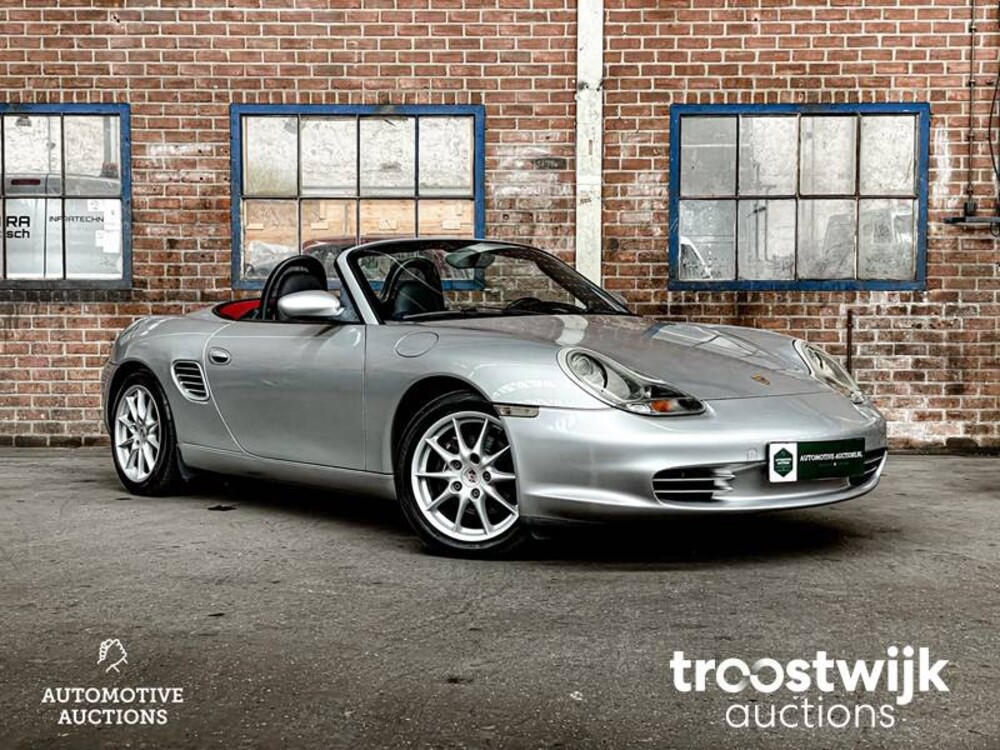 Porsche Boxster 986 2.7 Car