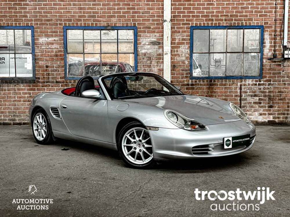 Porsche Boxster 986 2.7 Car