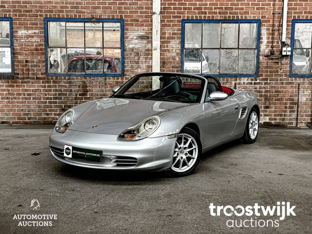 Porsche Boxster 986 2.7 Car