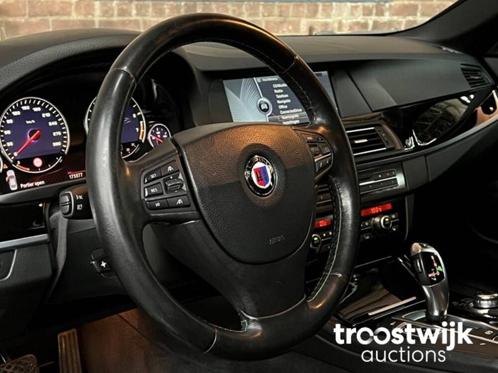 Alpina B5 V8 Bi-turbo Sedan Auto