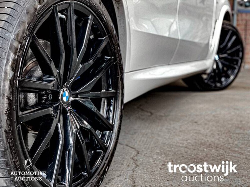 BMW X5 M50d xDrive 3.0 V6 Car