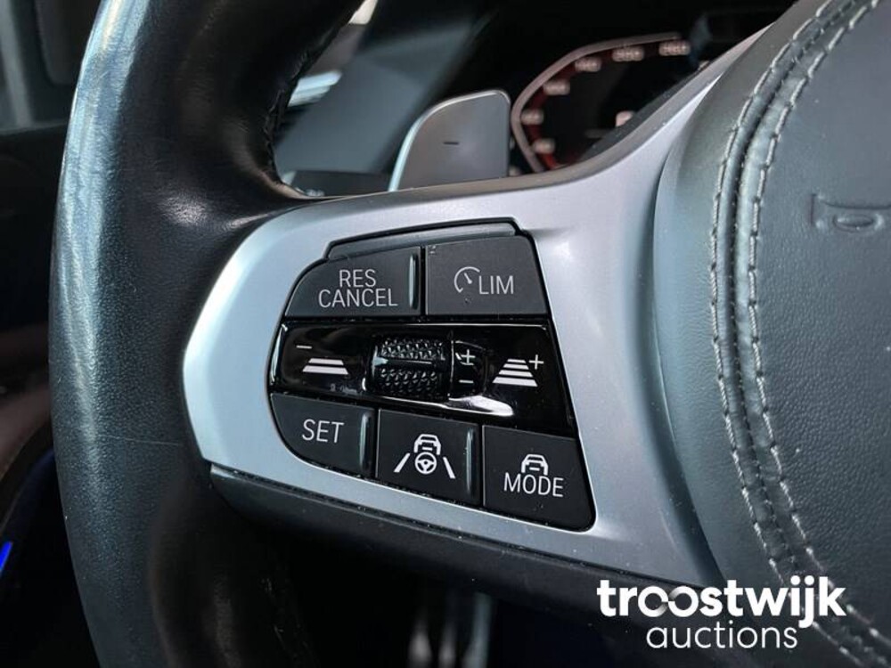 BMW X5 M50d xDrive 3.0 V6 Car