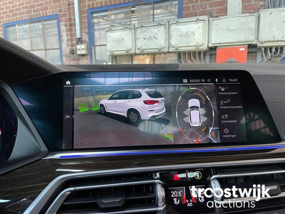 BMW X5 M50d xDrive 3.0 V6 Car