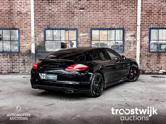 Porsche Panamera GTS 4.8 V8 430pk 2012 SportChrono, PP-403-P