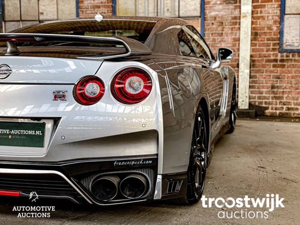 Nissan GT-R R35 3.8 V6 Auto