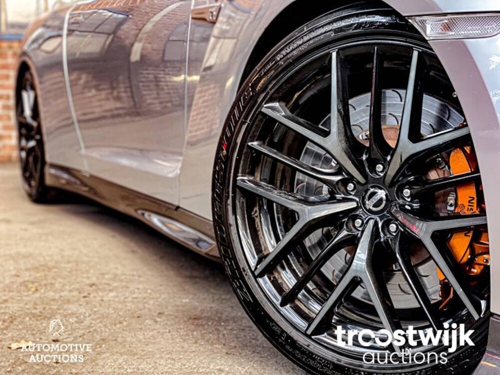 Nissan GT-R R35 3.8 V6 Auto