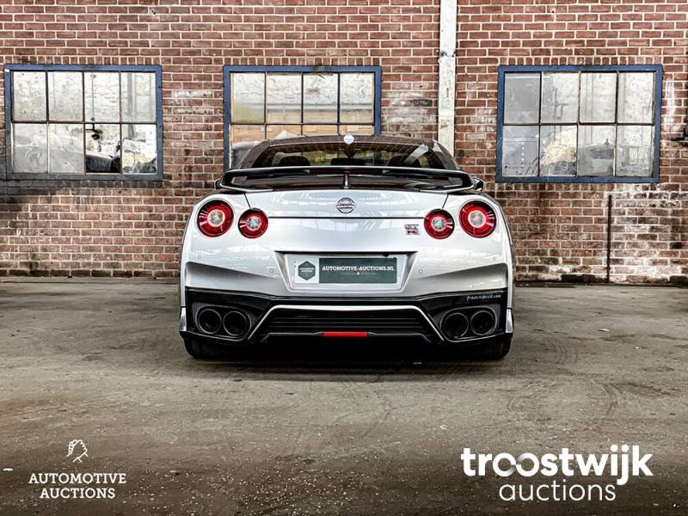 Nissan GT-R R35 3.8 V6 Auto