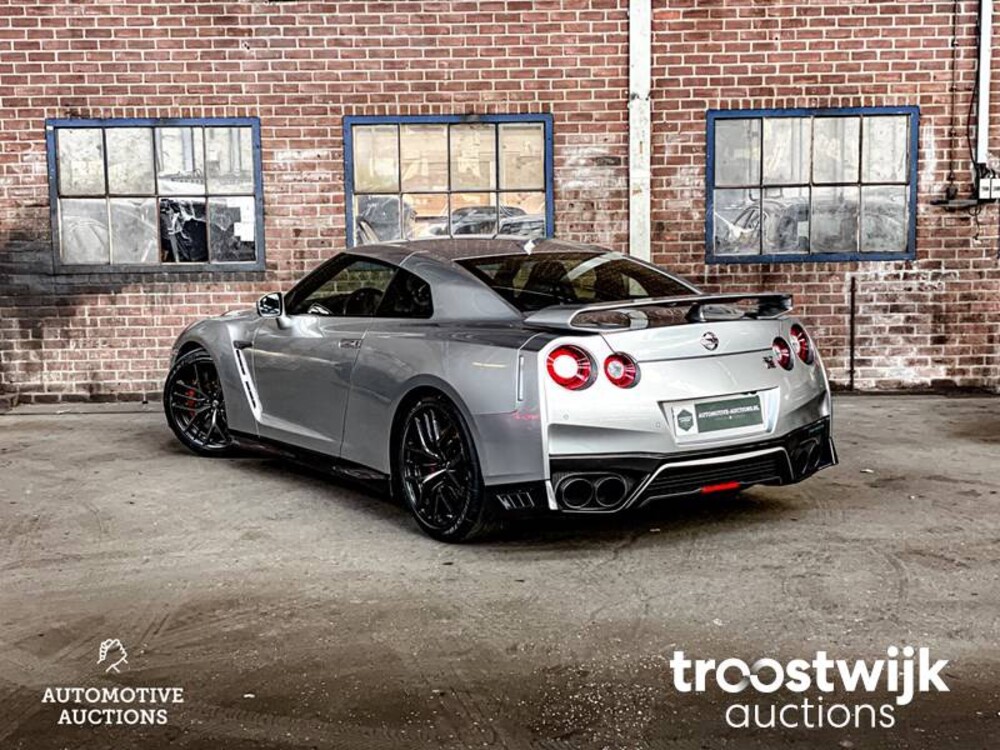 Nissan GT-R R35 3.8 V6 Auto