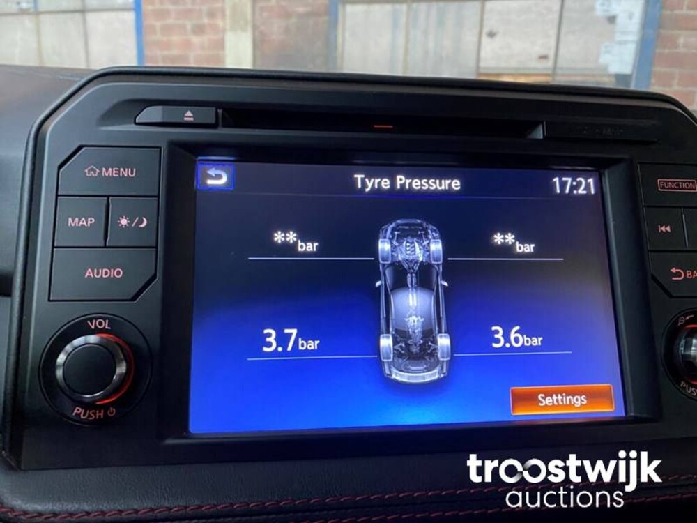 Nissan GT-R R35 3.8 V6 Auto