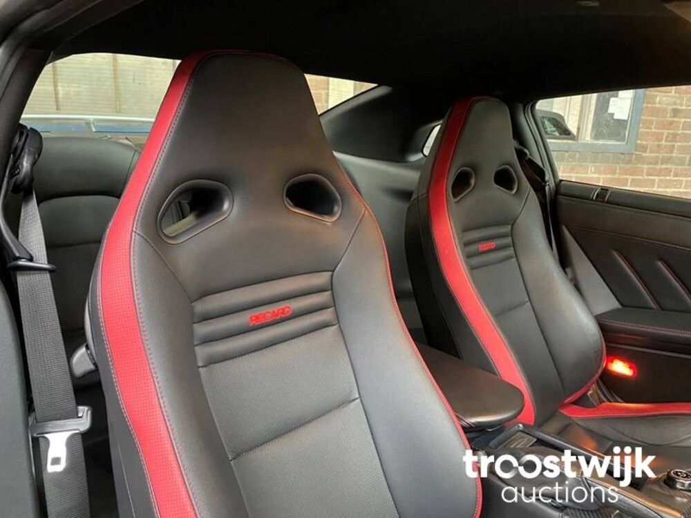 Nissan GT-R R35 3.8 V6 Auto