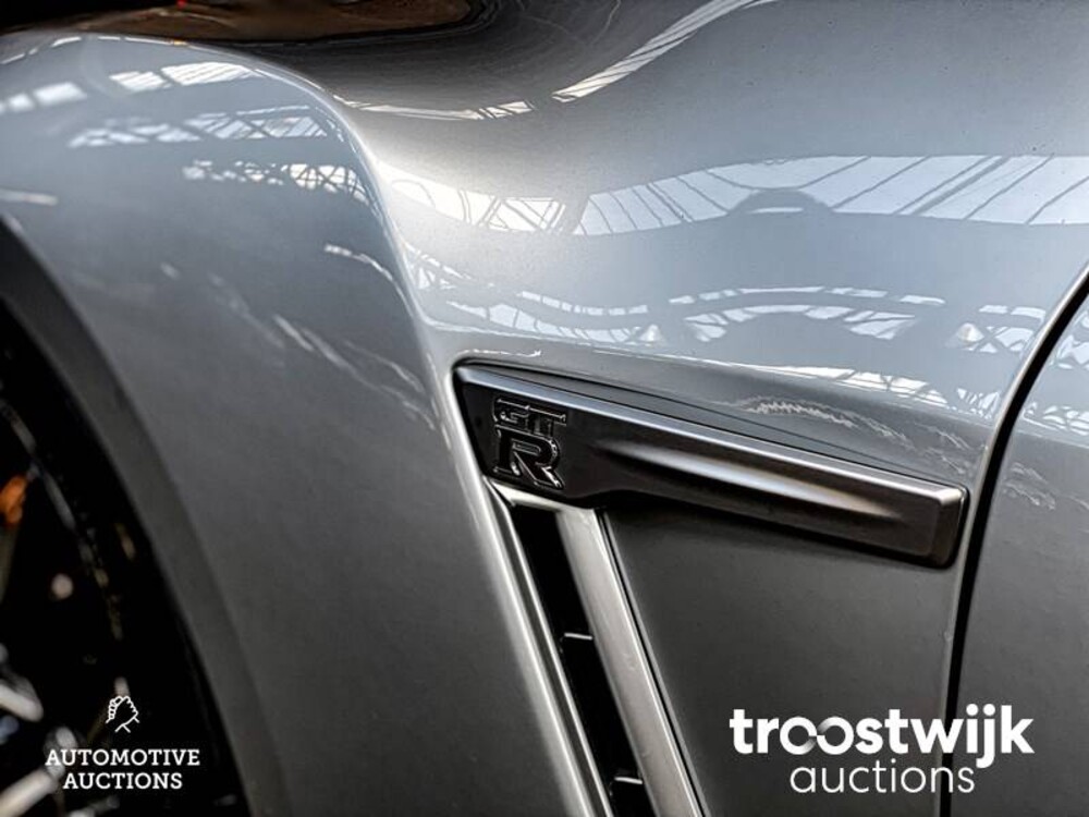 Nissan GT-R R35 3.8 V6 Auto