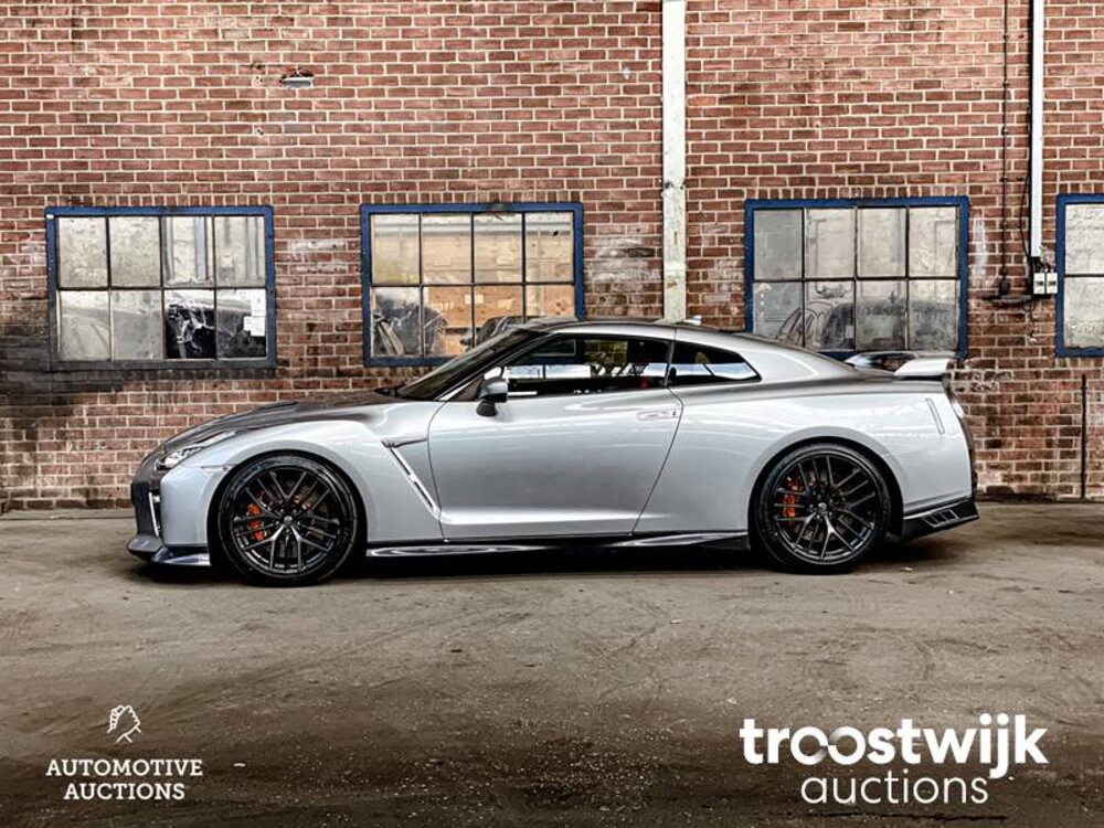 Nissan GT-R R35 3.8 V6 Auto