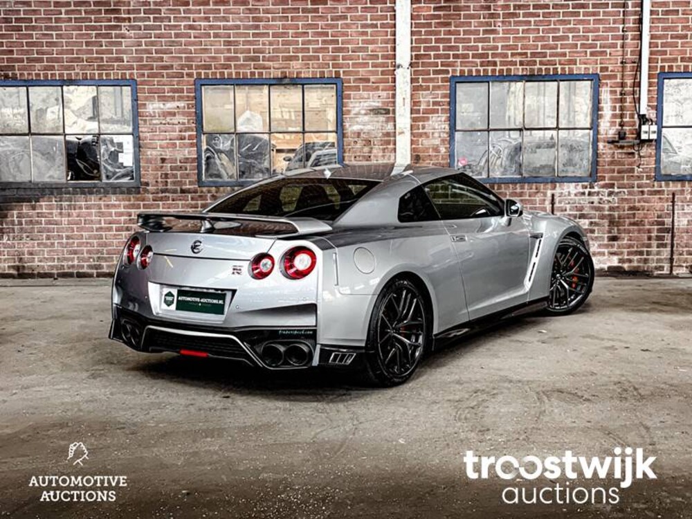Nissan GT-R R35 3.8 V6 Auto