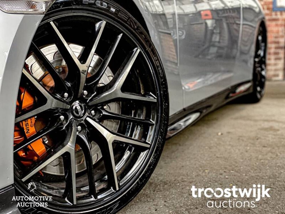 Nissan GT-R R35 3.8 V6 Auto