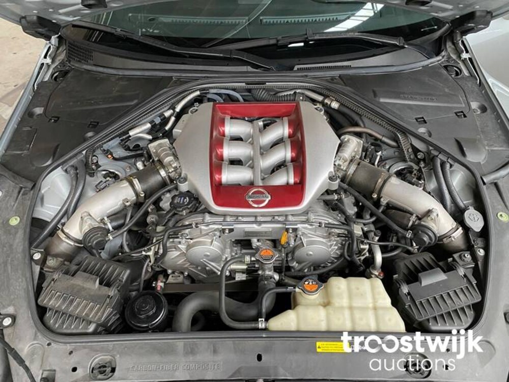 Nissan GT-R R35 3.8 V6 Auto