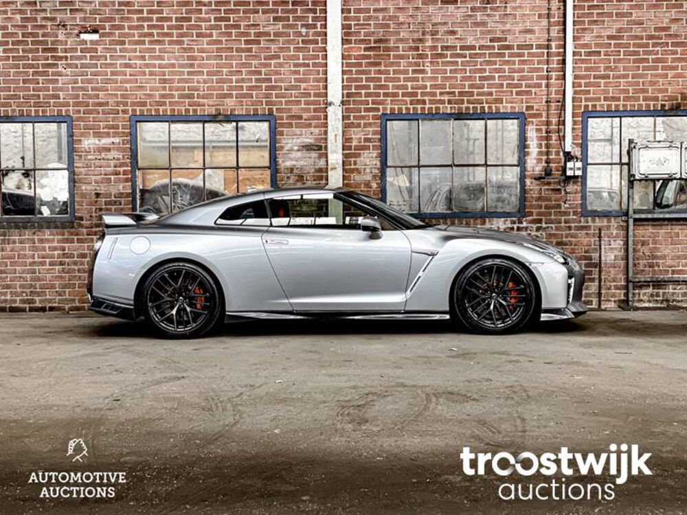 Nissan GT-R R35 3.8 V6 Auto