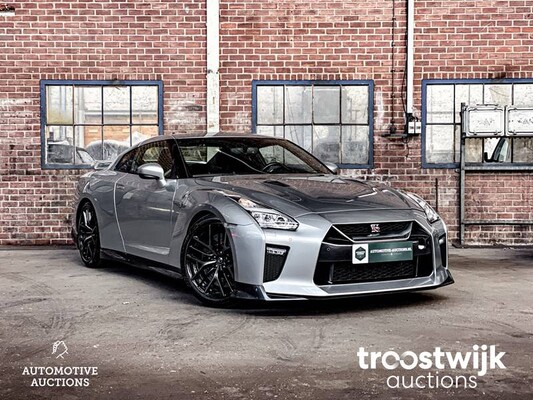 Nissan GT-R R35 3.8 V6 570pk 2016 FACELIFT