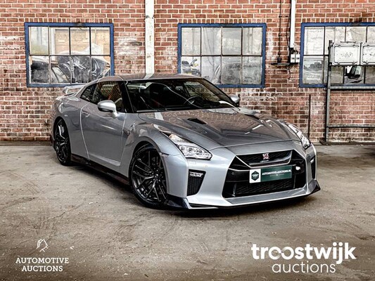 Nissan GT-R R35 3.8 V6 570pk 2016 FACELIFT