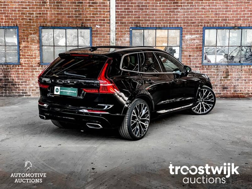 Volvo XC60 D5 2.0 AWD Inscription Car