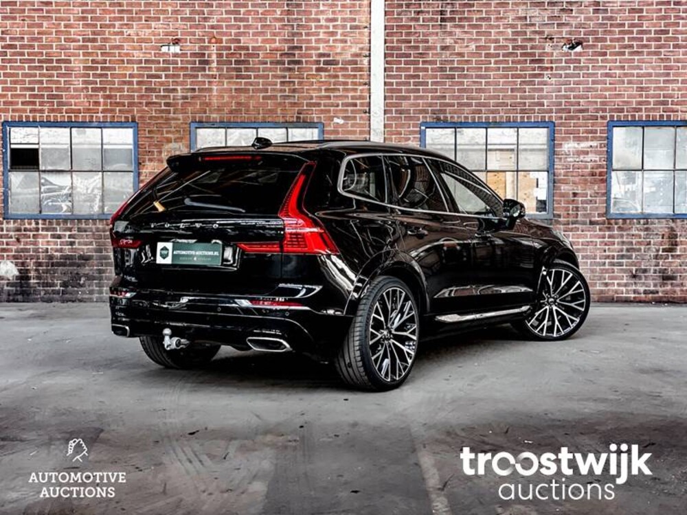 Volvo XC60 D5 2.0 AWD Inscription Car