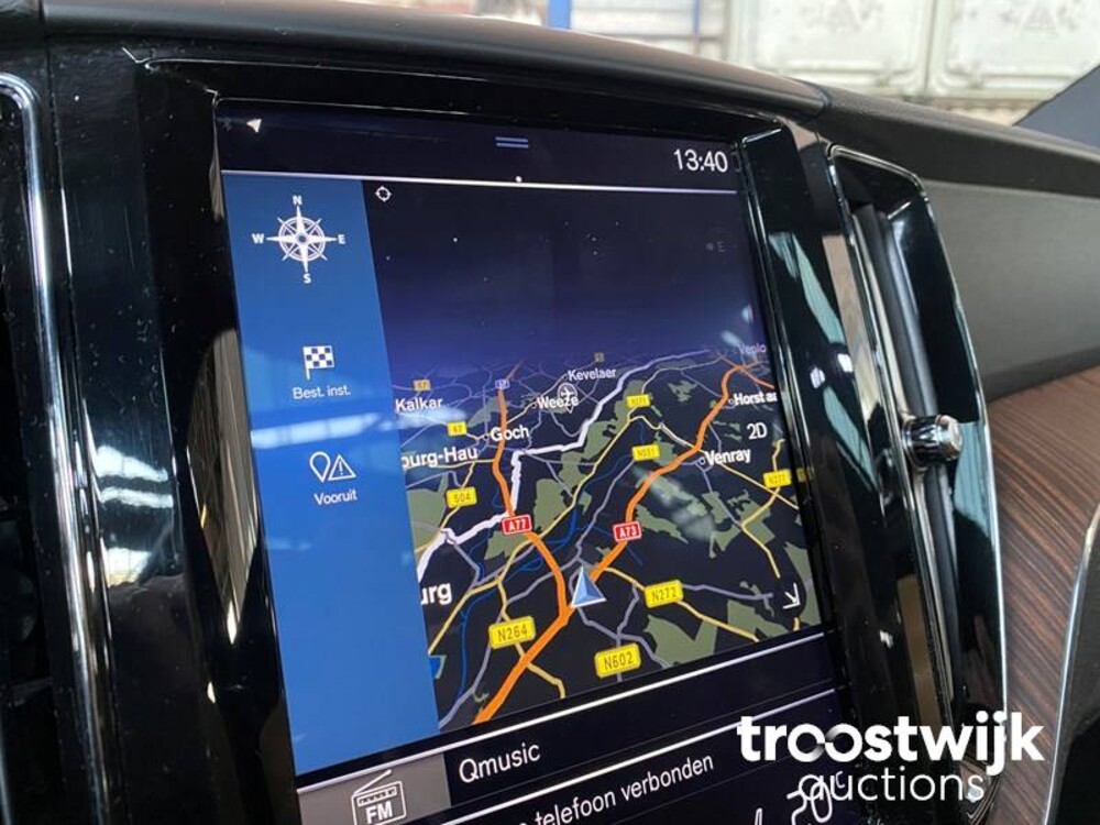 Volvo XC60 D5 2.0 AWD Inscription Car