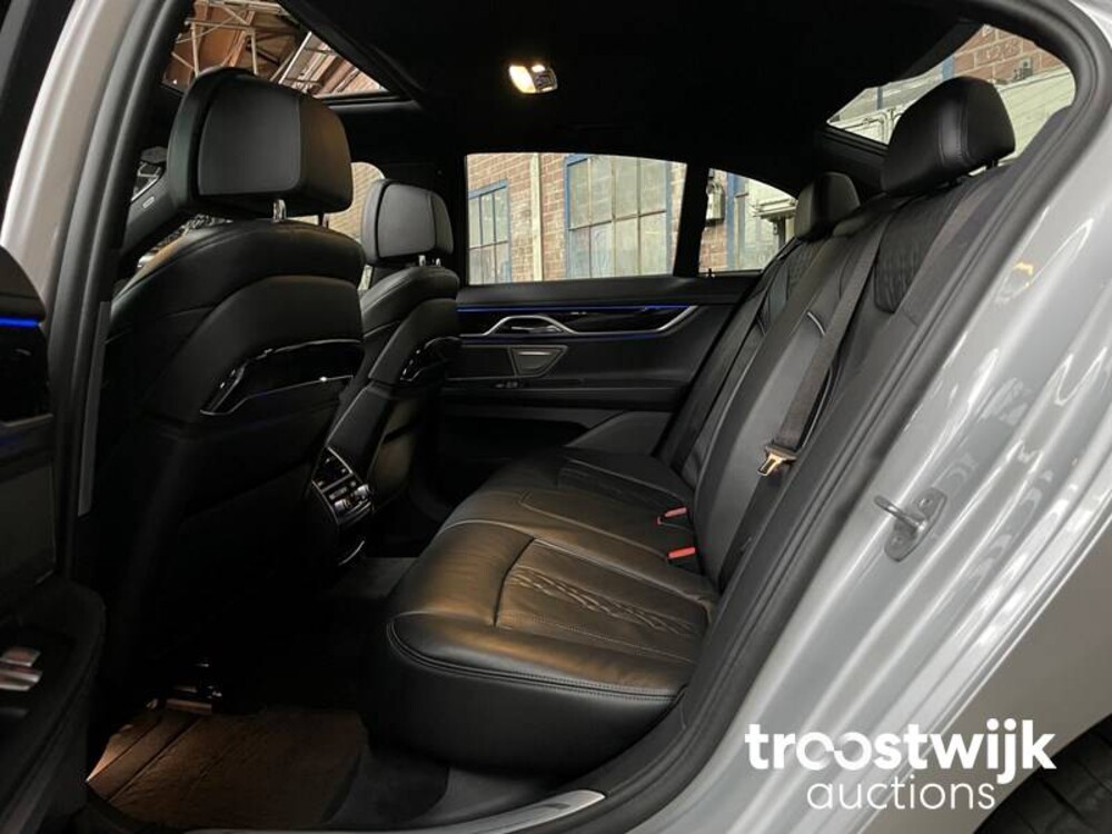 BMW 740e iPerformance High Executive Car