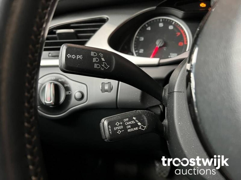 Audi A4 Avant S-Line Pro Line 2.0 TFSI Car