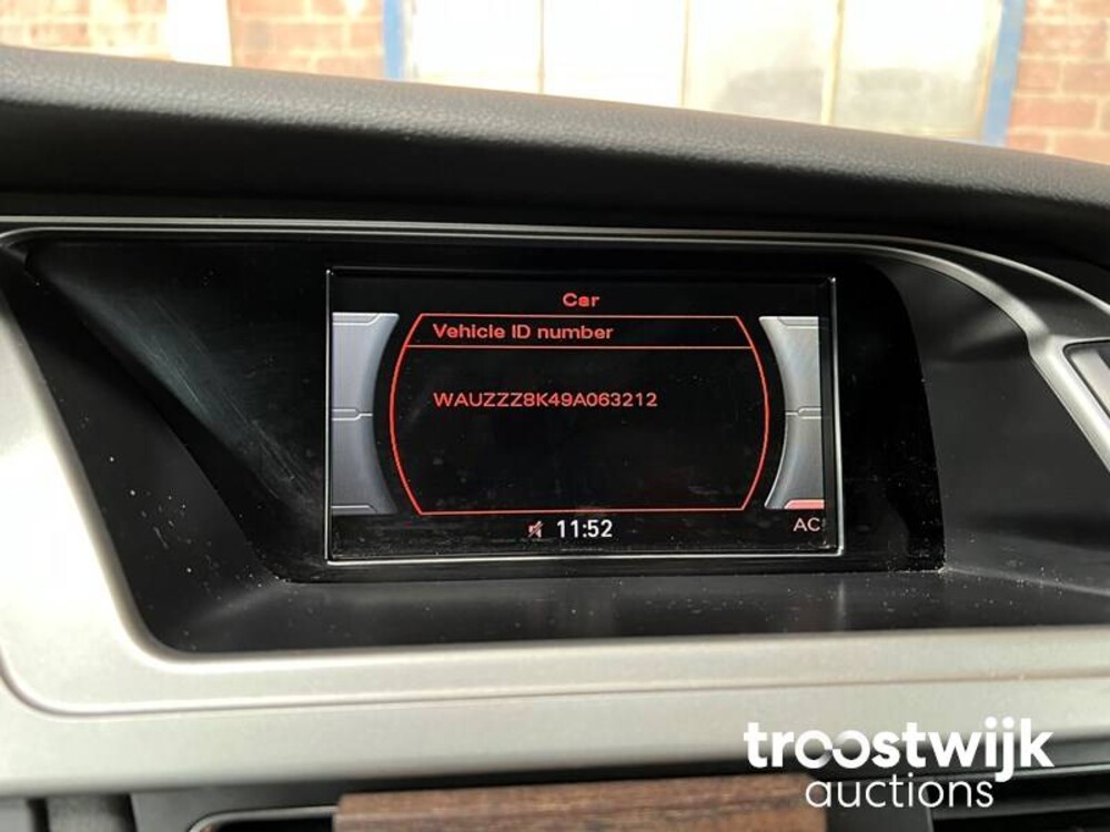 Audi A4 Avant S-Line Pro Line 2.0 TFSI Car