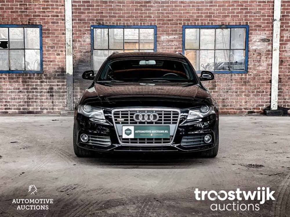 Audi A4 Avant S-Line Pro Line 2.0 TFSI Car